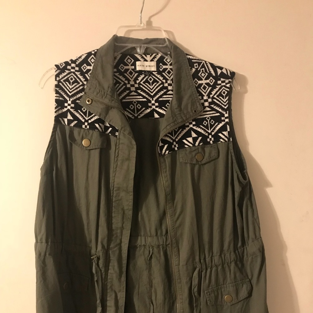 Bomber jacket